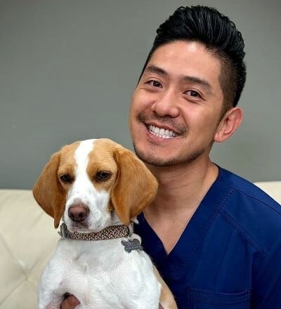 Dr.-Tong